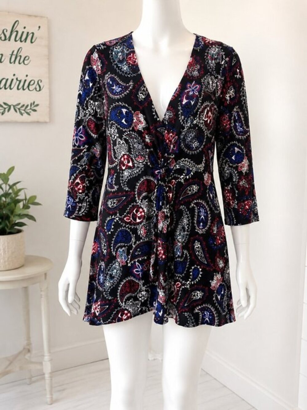 4 for $25 🍒 Penningtons Multicolor Paisley V-Neck Blouse Relaxed Fit Size 1x